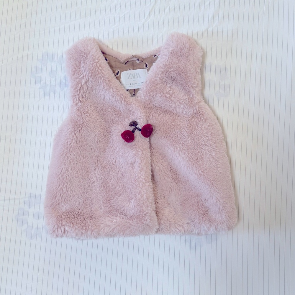 ❄️ EEUC ZARA BABY 2-3 GIRL SOFT FAUX FUR VEST CHERRY 🍒